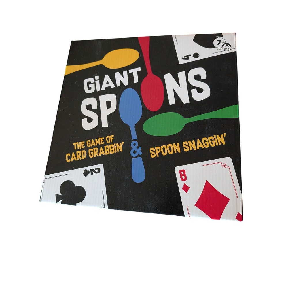 PlayMonster Giant Spoons Card Game 6742 Family Party Game 3-8 Players Ages 7+